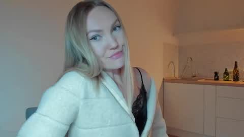 rock__baby online show from March 2026 10:40:01 PM