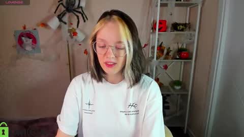 Rockett online show from November 2025 01:06:02 AM