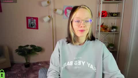 Rockett online show from November 2025 01:00:02 AM