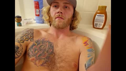 Snapshot of rockhardsurfers chatting on December 2024 05:07:02 AM rockhardsurfers online show from December 2024 05:07:02 AM