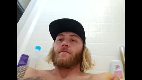 Snapshot of rockhardsurfers chatting on January 2025 03:12:01 PM rockhardsurfers online show from January 2025 03:12:01 PM