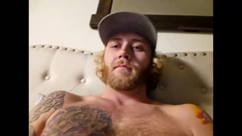 Snapshot of rockhardsurfers chatting on February 2025 02:03:01 AM rockhardsurfers online show from February 2025 02:03:01 AM