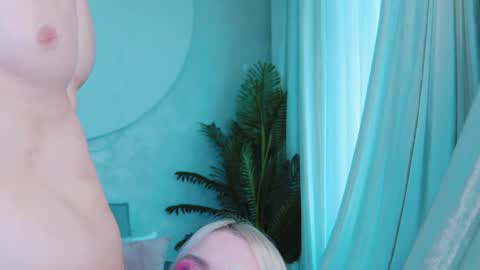 Lina and Den online show from April 2026 08:21:02 AM