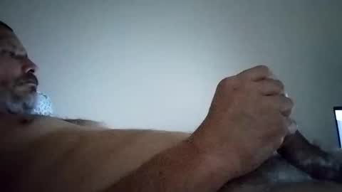 rocky6120 online show from April 2026 09:28:01 PM