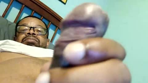 Snapshot of rodney504766 chatting on December 2024 09:33:02 AM rodney504766 online show from December 2024 09:33:02 AM
