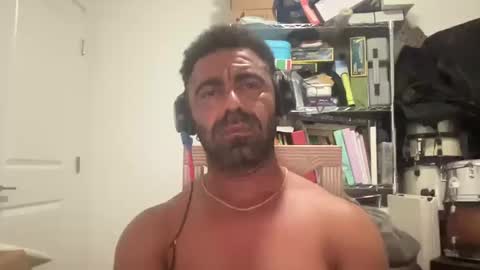 Snapshot of rodrigo232426 chatting on October 2025 09:52:02 AM rodrigo232426 online show from October 2025 09:52:02 AM