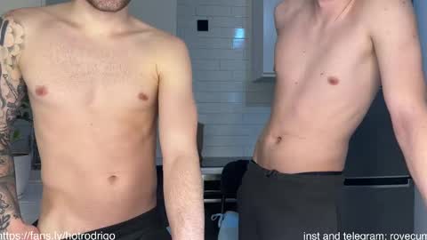 Rodrigo online show from March 2025 10:32:01 PM