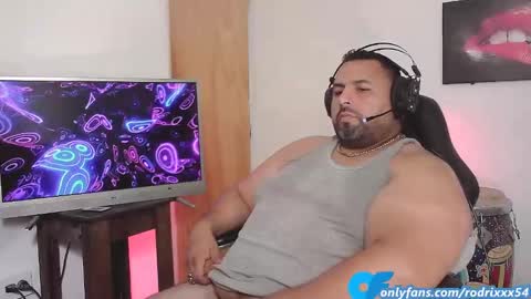 rodrixxx54 online show from January 2025 01:23:01 AM