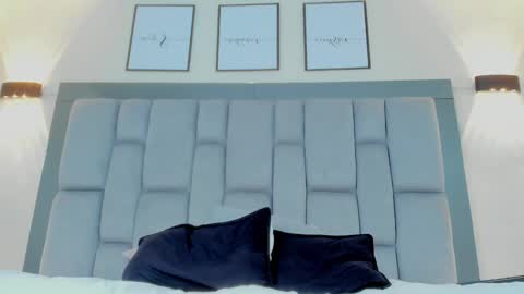 Snapshot of roger_wesley__ chatting on January 2025 02:36:01 AM Roger Wesley online show from January 2025 02:36:01 AM