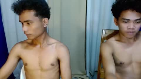 roianboyyy online show from May 2026 04:56:01 PM