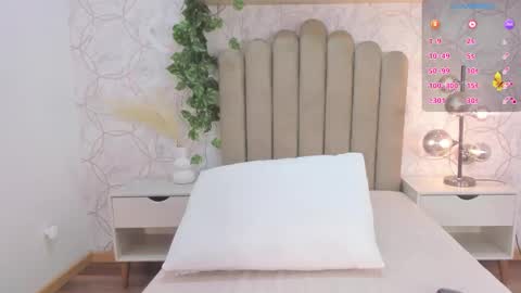   online show from December 2025 11:59:01 AM