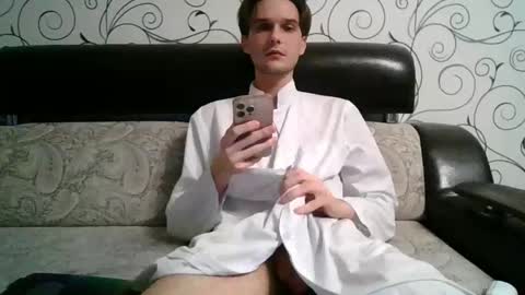 roman1650337 online show from January 2026 10:12:02 PM