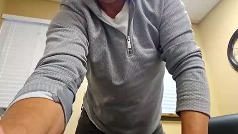 Snapshot of romanteeks chatting on December 2024 11:54:01 PM romanteeks online show from December 2024 11:54:01 PM