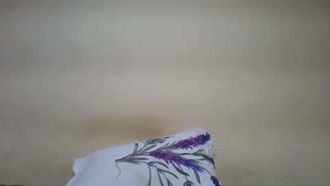 Emma online show from March 2026 04:07:02 AM