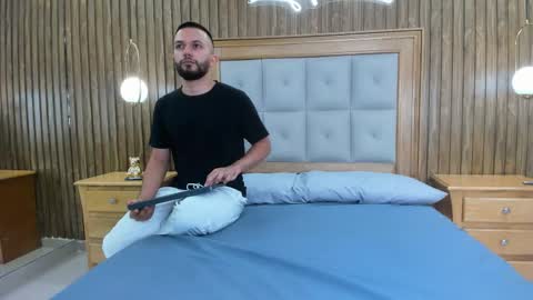 Romeo Bossi online show from March 2026 11:24:02 AM