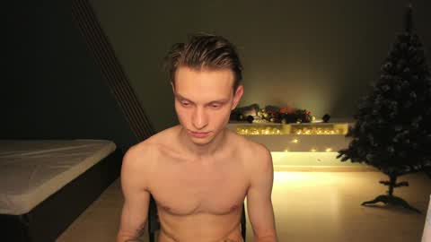 Snapshot of romeo_mercy chatting on December 2024 12:35:02 AM Romeo online show from December 2024 12:35:02 AM