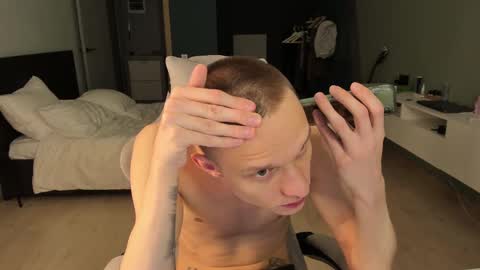 Snapshot of romeo_mercy chatting on February 2025 09:32:01 PM Romeo online show from February 2025 09:32:01 PM