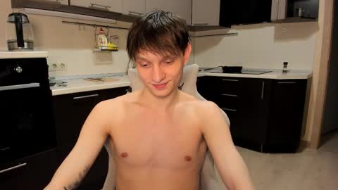 Snapshot of romeo_mercy chatting on October 2025 12:05:01 PM Romeo online show from October 2025 12:05:01 PM