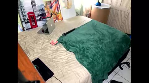 romeotyn online show from February 2025 06:48:01 PM