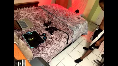 romeotyn online show from February 2025 11:54:02 PM