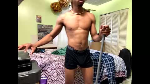 romeotyn online show from February 2025 09:04:01 PM