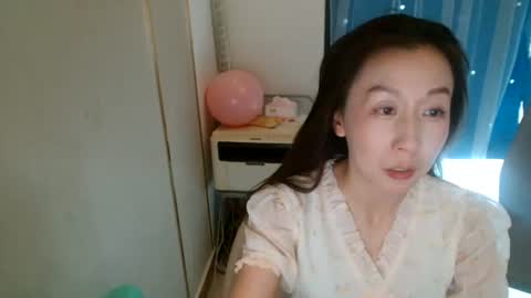 Snapshot of rongrong0329 chatting on July 2026 06:38:02 AM sui sui online show from July 2026 06:38:02 AM