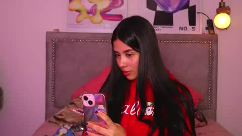 Snapshot of ronieeplay chatting on November 2025 02:10:01 AM Roni online show from November 2025 02:10:01 AM