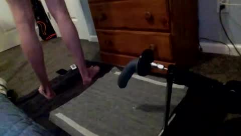 Roni Hall online show from April 2026 03:48:01 AM