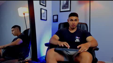 RonnieCanford online show from March 2026 08:04:02 PM