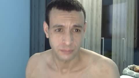 Snapshot of ronnispoto chatting on December 2025 09:56:01 PM ronny online show from December 2025 09:56:01 PM
