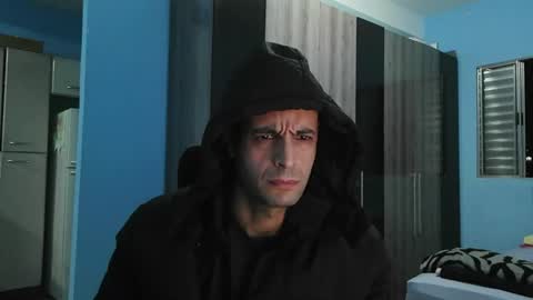 Snapshot of ronnispoto chatting on June 2026 12:11:01 AM ronny online show from June 2026 12:11:01 AM