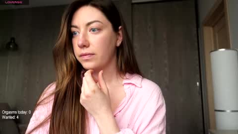 RonnyPonny online show from April 2026 03:35:02 PM