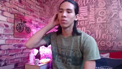 Snapshot of ronymiller_1 chatting on January 2025 03:21:01 PM RonyMiller 1 online show from January 2025 03:21:01 PM