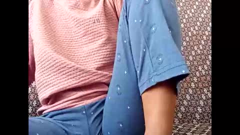 Snapshot of roop_sexy642 chatting on May 2026 05:13:01 AM roop_sexy642 online show from May 2026 05:13:01 AM