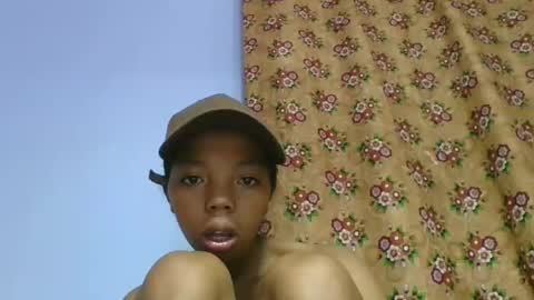 Snapshot of rosah225127 chatting on April 2026 04:03:02 AM rosah225127 online show from April 2026 04:03:02 AM