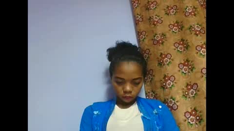 Snapshot of rosah225127 chatting on May 2026 05:12:01 AM rosah225127 online show from May 2026 05:12:01 AM