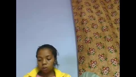 Snapshot of rosah225127 chatting on May 2026 03:29:02 PM rosah225127 online show from May 2026 03:29:02 PM