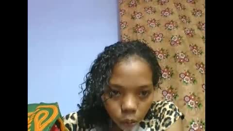 Snapshot of rosah225127 chatting on May 2026 02:45:01 PM rosah225127 online show from May 2026 02:45:01 PM