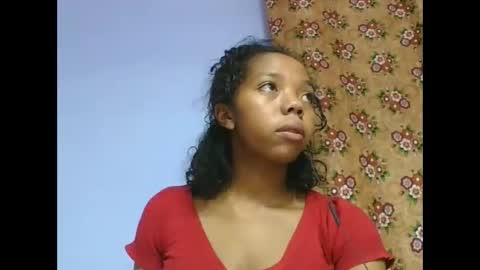 Snapshot of rosah225127 chatting on May 2026 05:48:01 AM rosah225127 online show from May 2026 05:48:01 AM