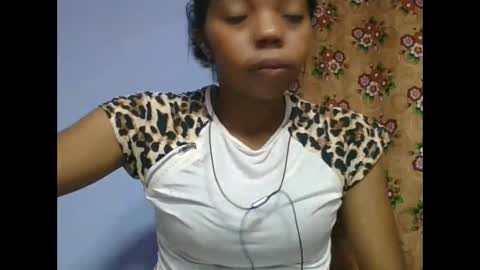 Snapshot of rosah225127 chatting on May 2026 04:30:02 AM rosah225127 online show from May 2026 04:30:02 AM