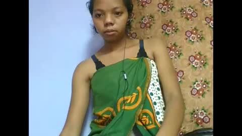 Snapshot of rosah225127 chatting on May 2026 03:41:01 PM rosah225127 online show from May 2026 03:41:01 PM