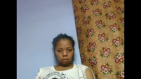 Snapshot of rosah225127 chatting on May 2026 05:10:02 PM rosah225127 online show from May 2026 05:10:02 PM