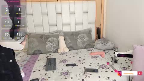 Aleja online show from February 2025 11:01:01 PM