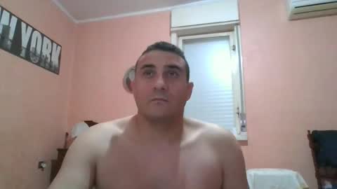 Rosario online show from November 2025 11:38:01 PM