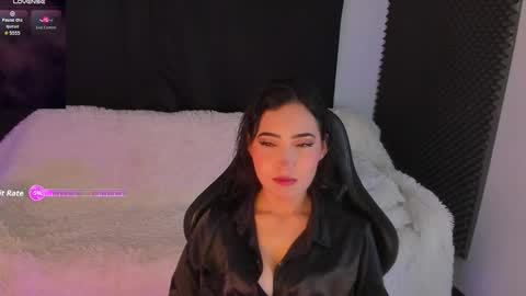 Snapshot of rosario215_ chatting on November 2025 03:53:02 AM Rosario online show from November 2025 03:53:02 AM