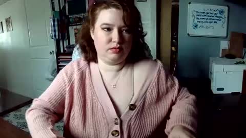 Snapshot of rose211994 chatting on December 2024 04:49:01 PM Rose online show from December 2024 04:49:01 PM