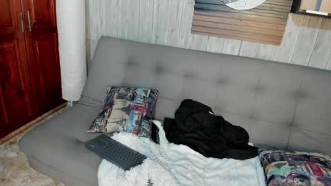 Snapshot of rose_077 chatting on June 2026 02:26:01 PM Rose online show from June 2026 02:26:01 PM