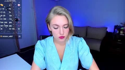 Rose but u can call me princess online show from September 2025 08:47:02 PM