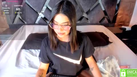 Rose online show from October 2025 04:46:01 AM