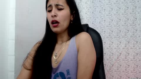 Rose online show from December 2024 01:37:01 AM